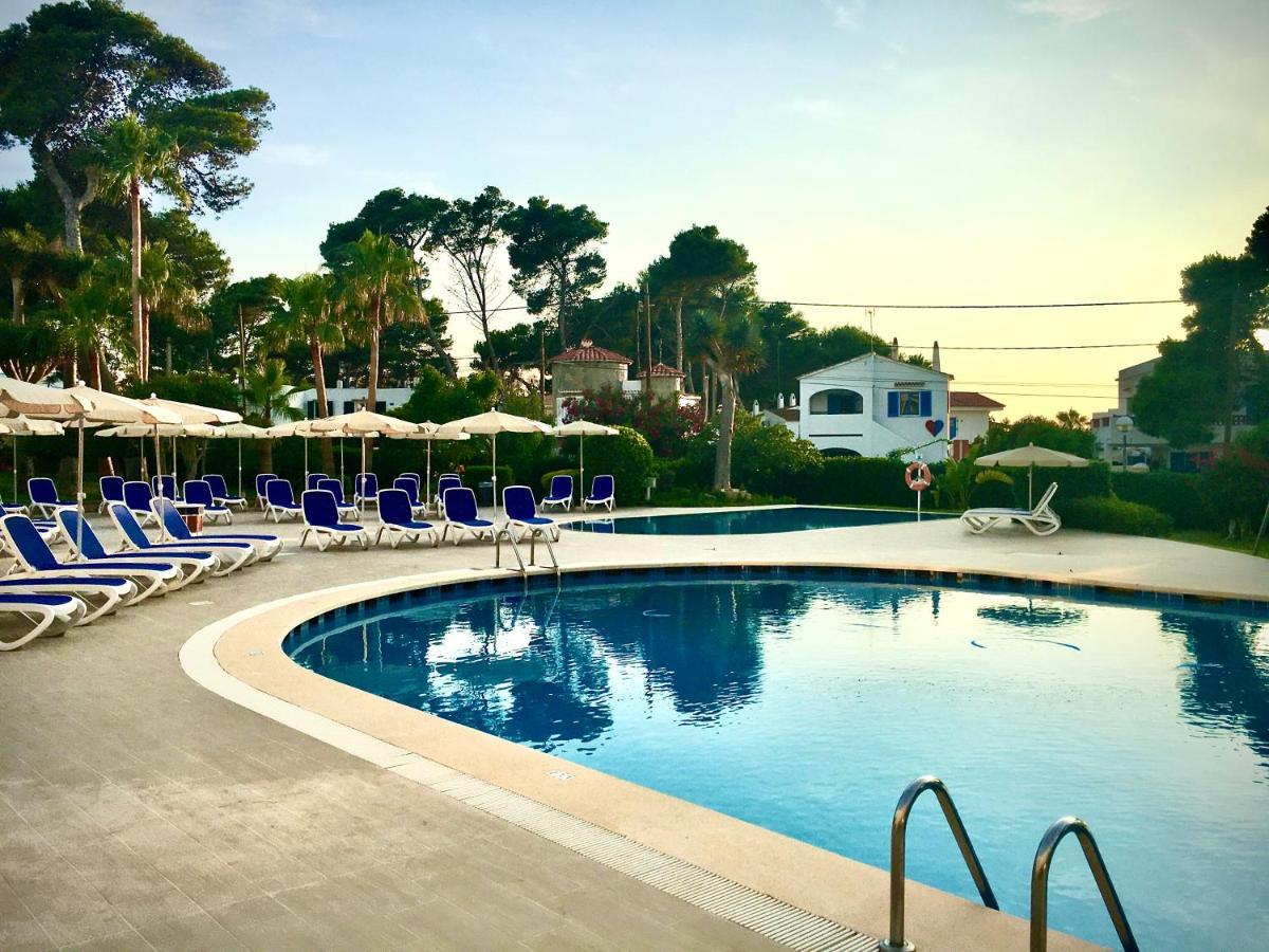 Apartamentos Ciutadella Cala Blanca  Buitenkant foto