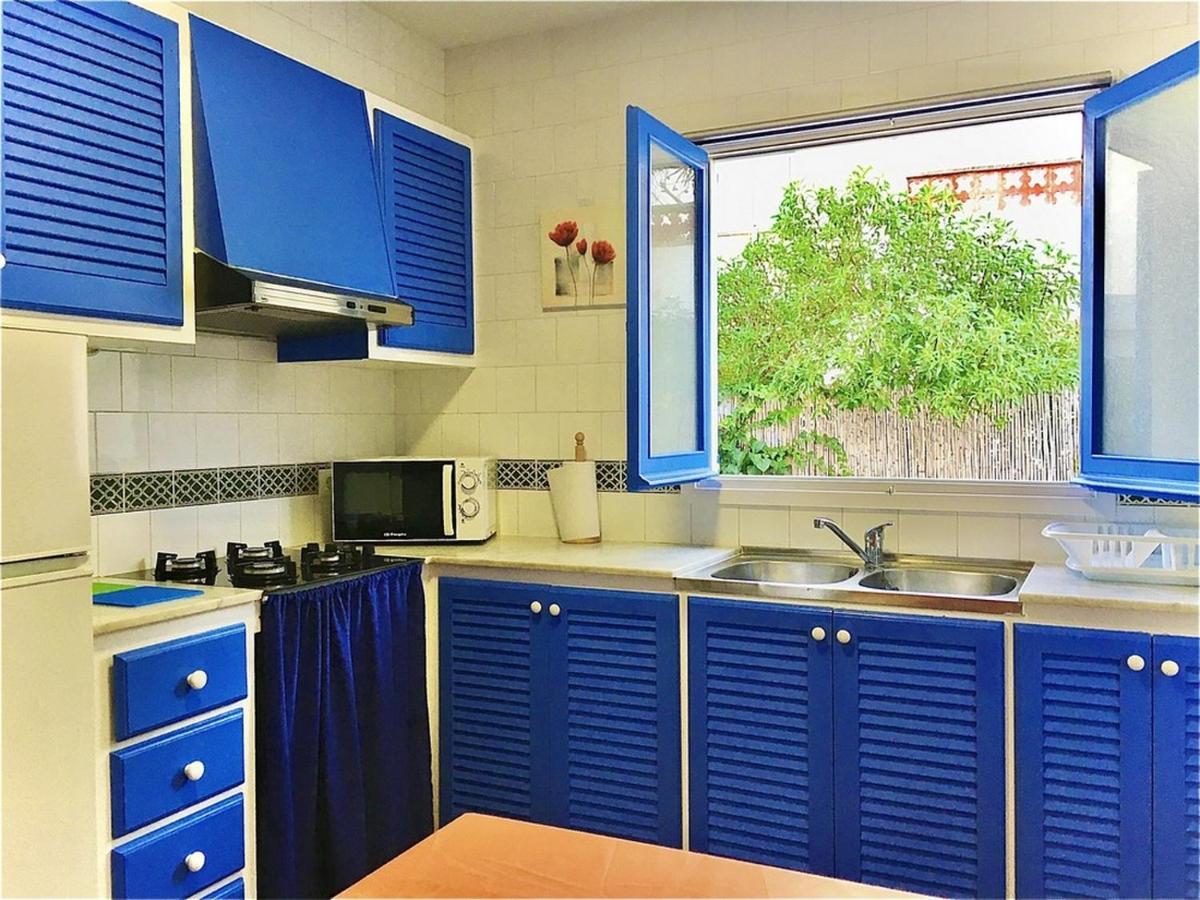 Apartamentos Ciutadella Cala Blanca  Buitenkant foto