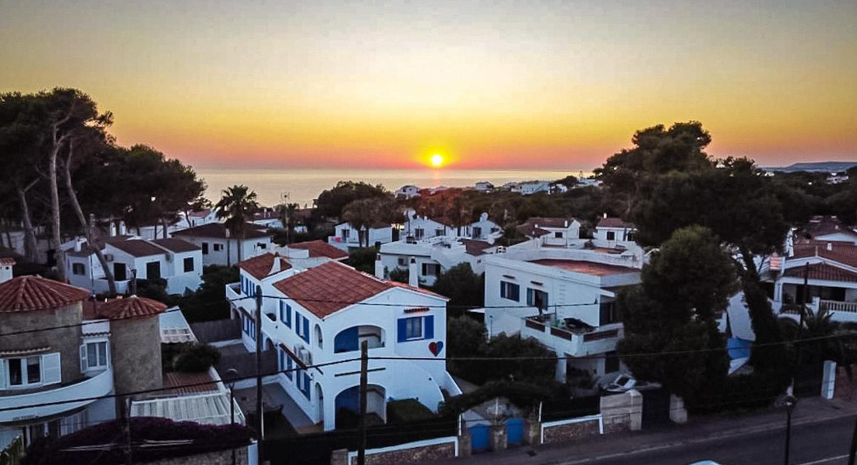Apartamentos Ciutadella Cala Blanca  Buitenkant foto